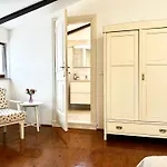 Casa Vittoria Гостевой дом Ровинь